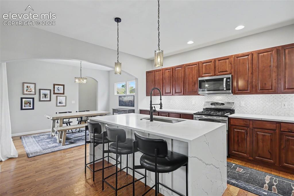 Image 8 of 45: Kitchen