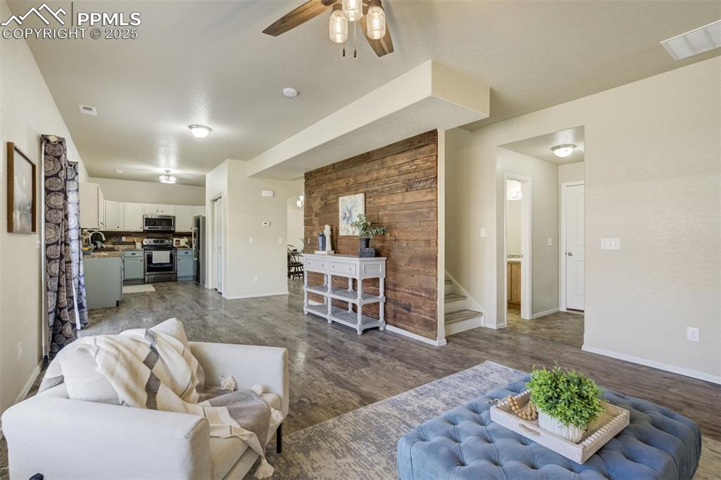 Image 8 of 48: Living Room