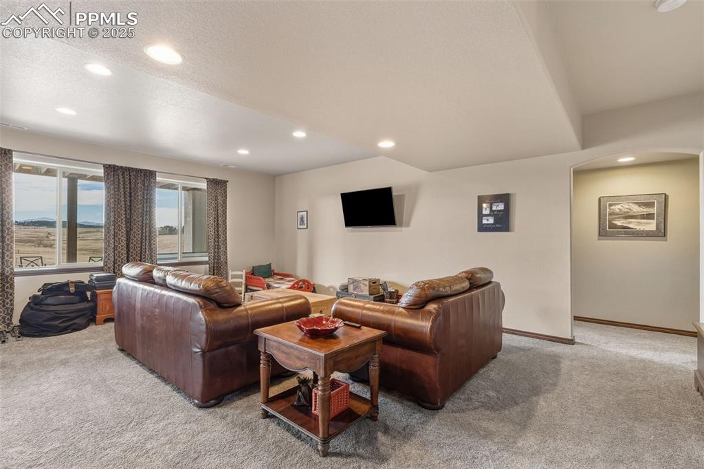 Image 25 of 42: Family Room