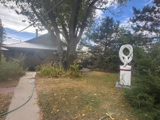 Image 5 of 50: View of yard