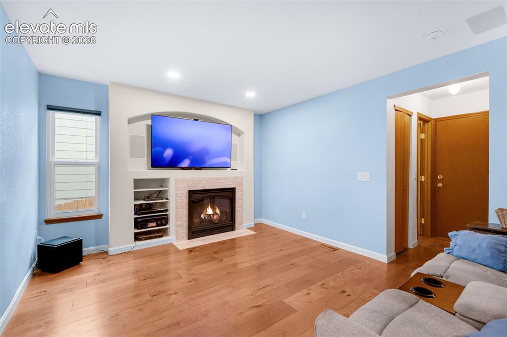 Image 9 of 45: Living Room