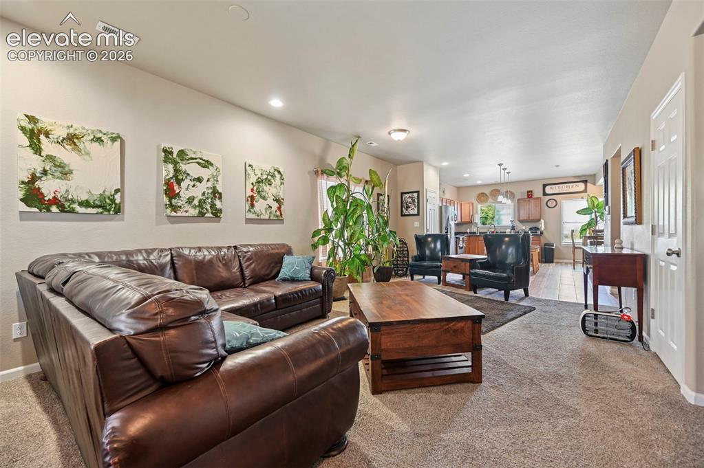 Image 2 of 22: Living room