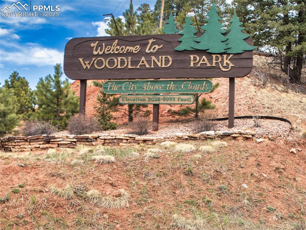 Image 32 of 36: Community