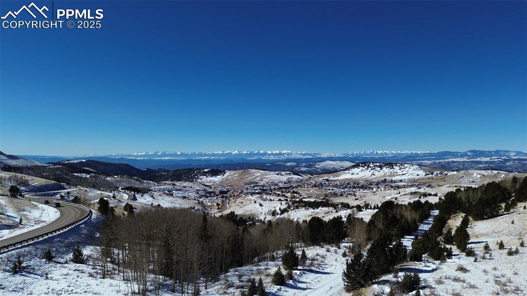 Image 22 of 30: View