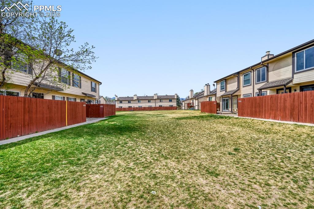 Image 28 of 28: Yard