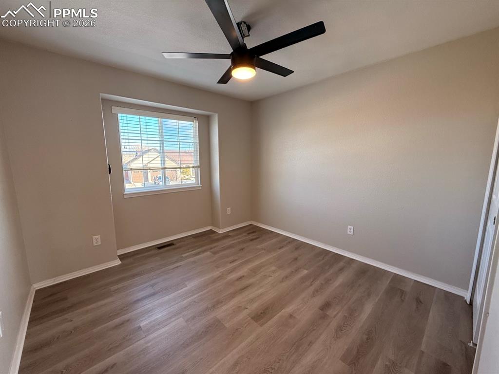 Image 24 of 49: Bedroom