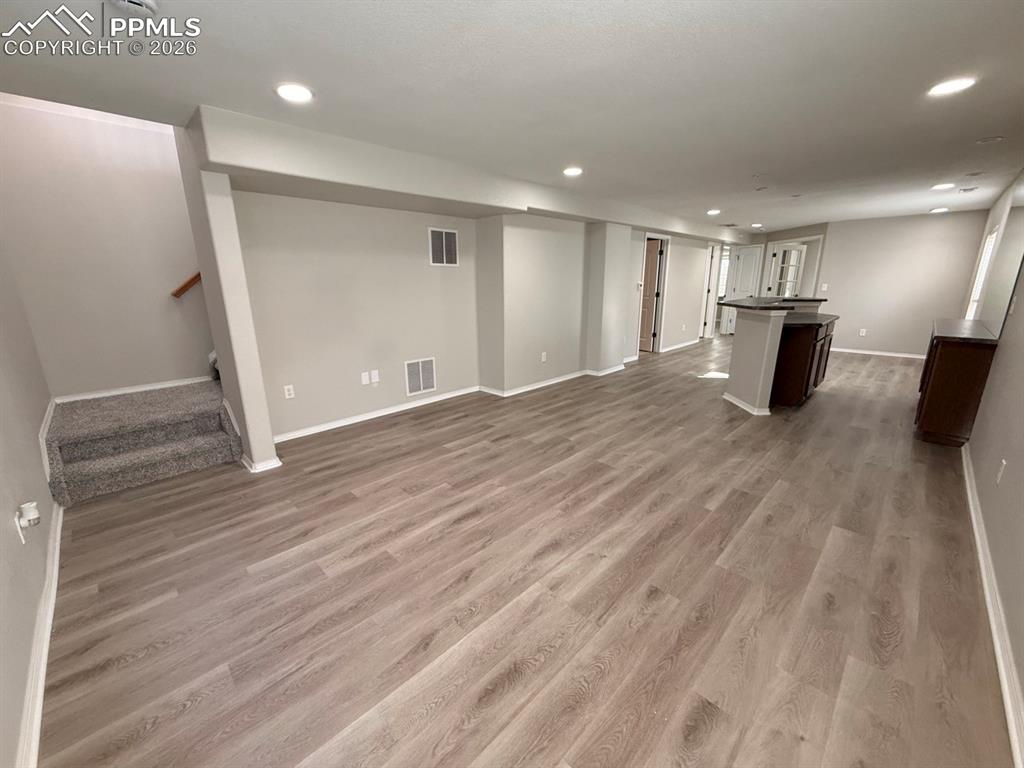 Image 35 of 49: Living Room