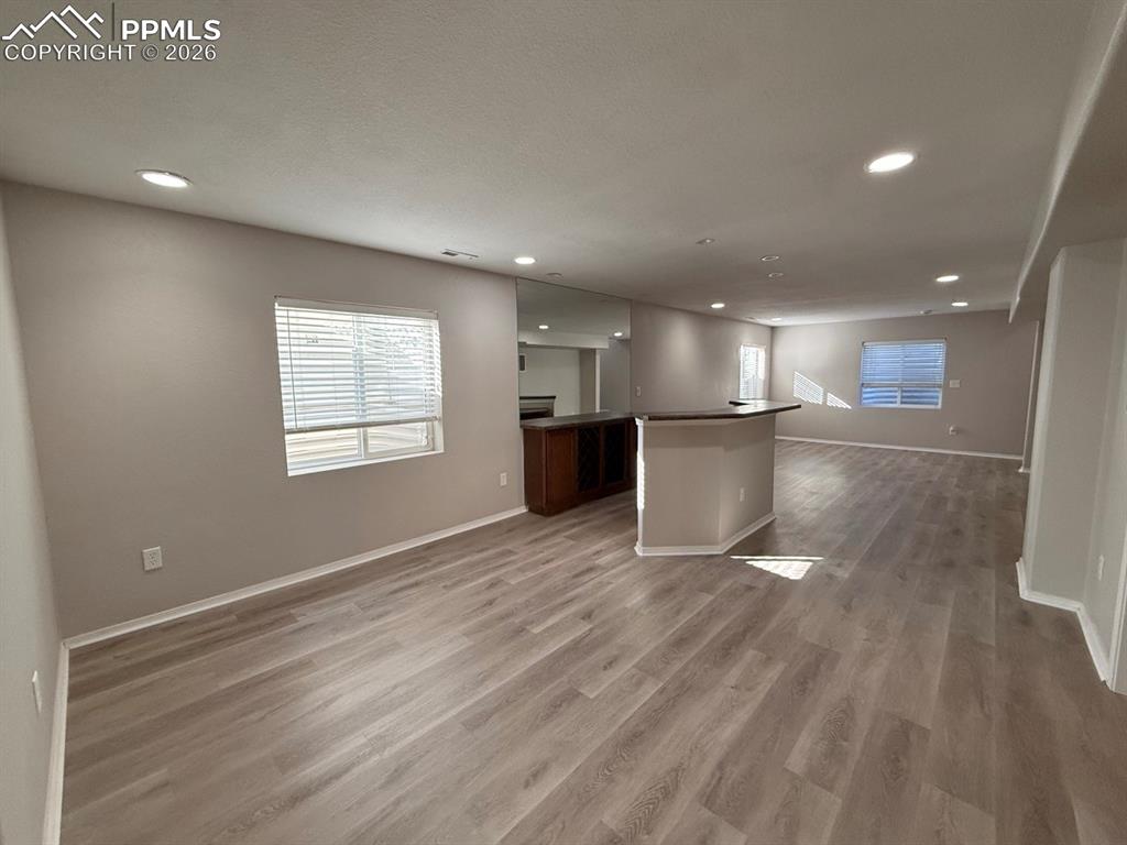 Image 37 of 49: Living Room