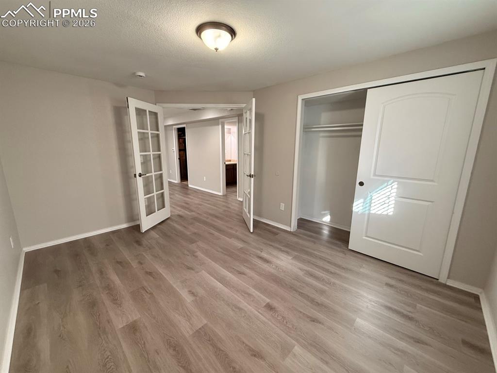 Image 38 of 49: Bedroom