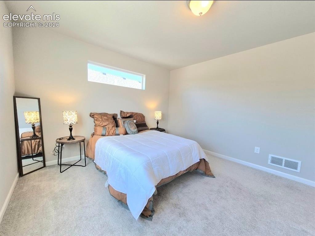 Image 10 of 35: Bedroom
