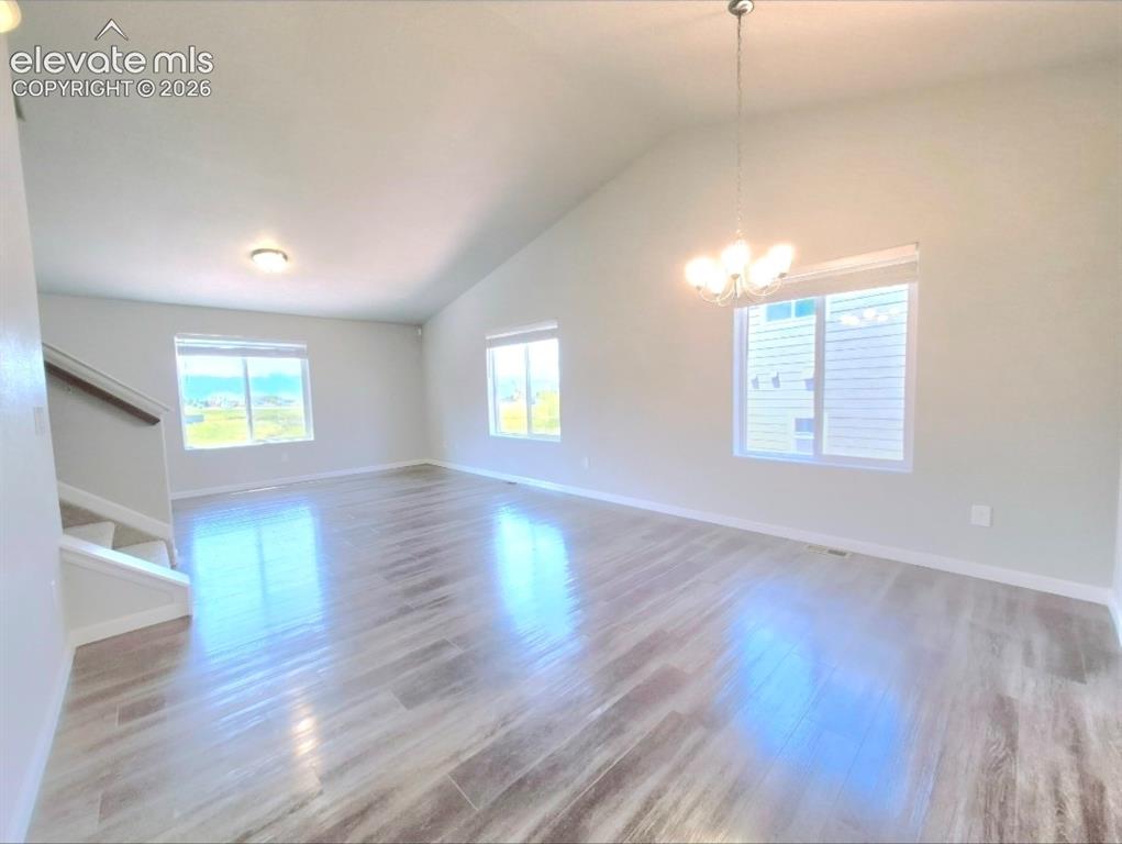 Image 5 of 35: Living Room