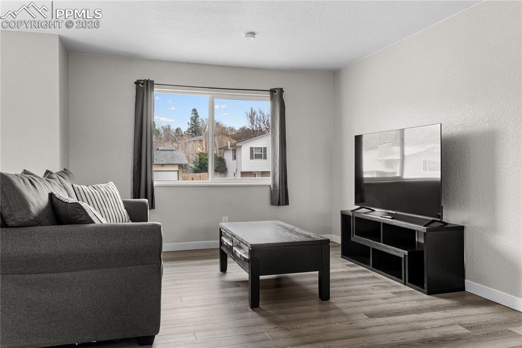 Image 10 of 45: Living Room