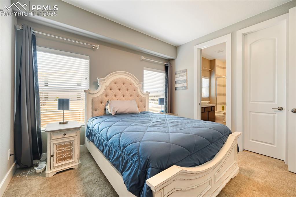Image 15 of 46: Bedroom