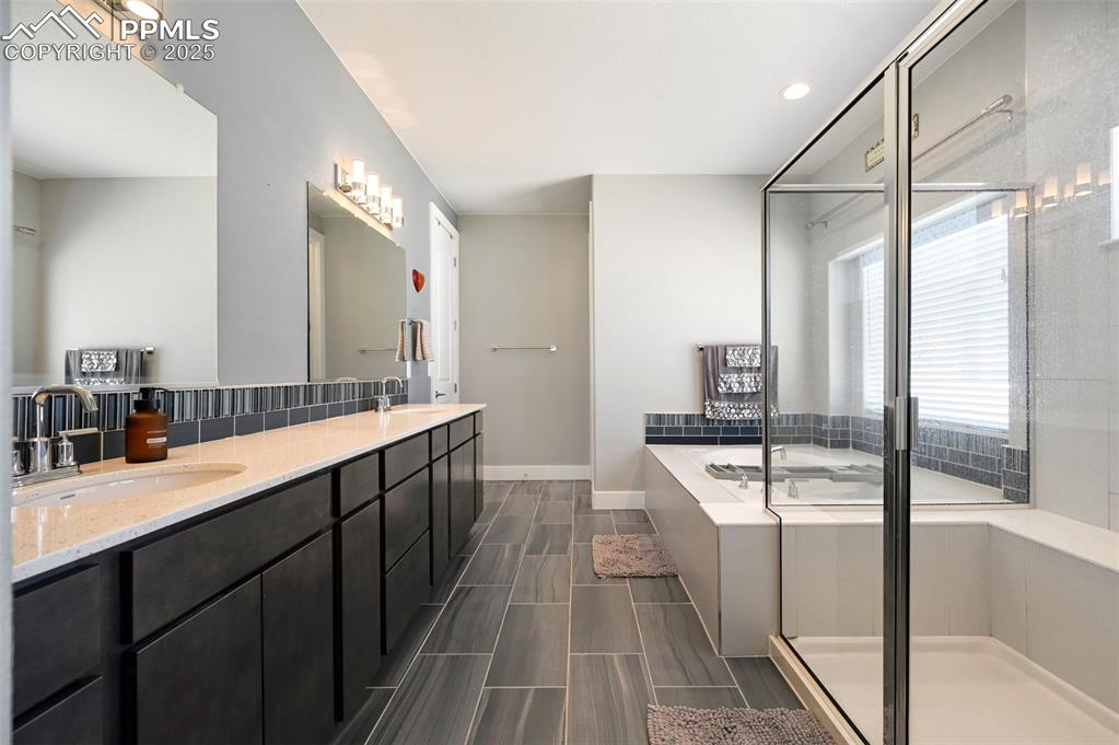Image 21 of 46: Master Bathroom