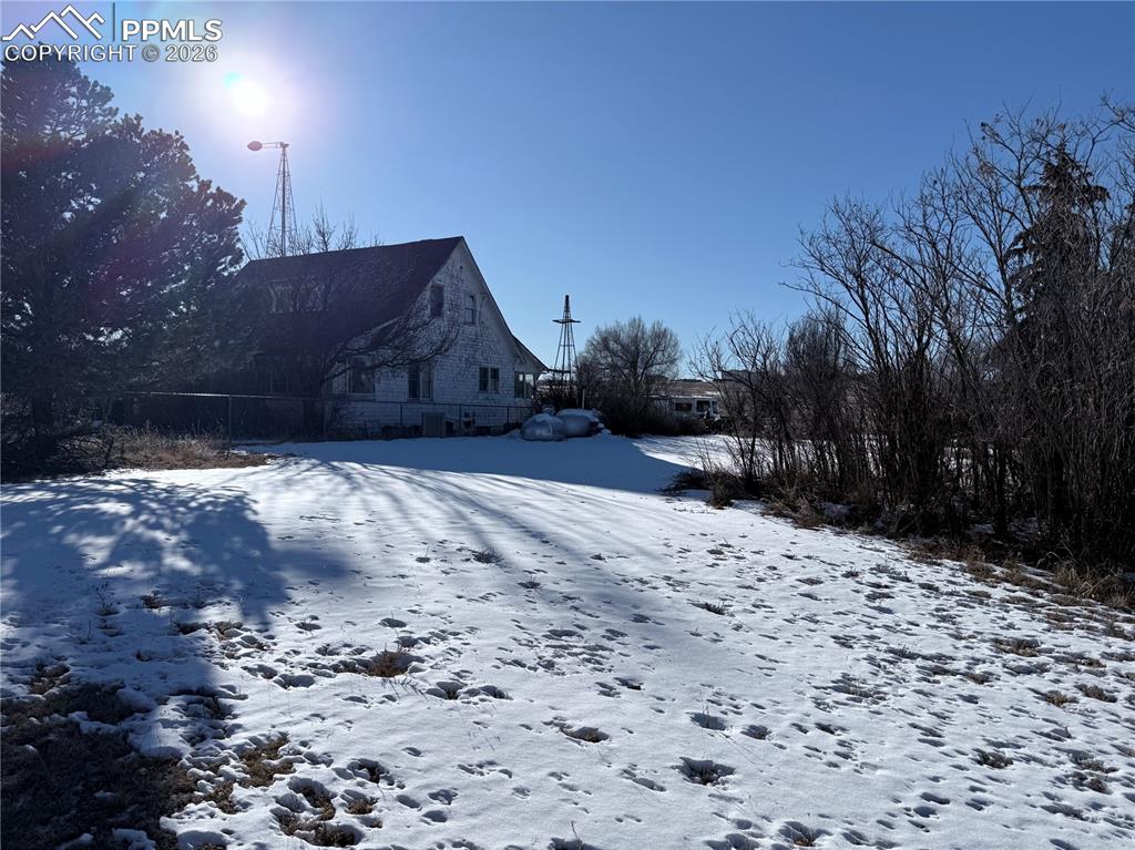 Image 3 of 6: Community