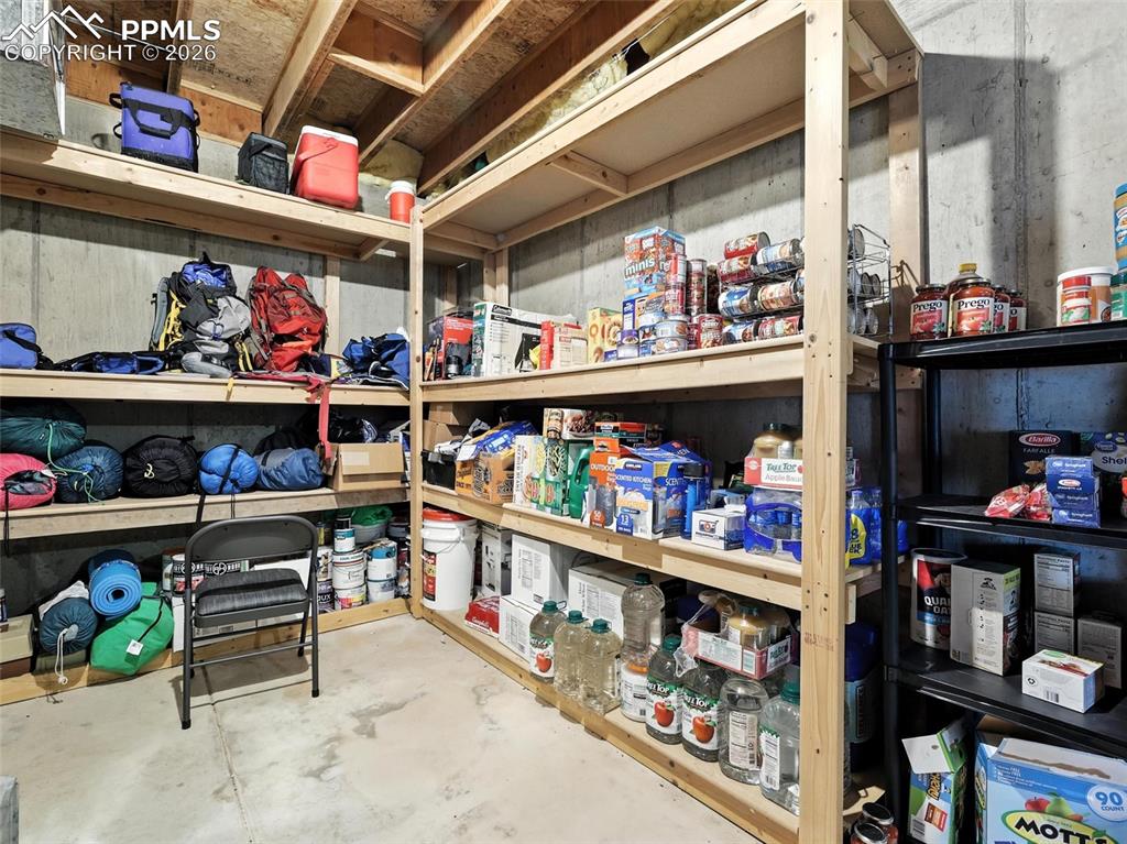 Image 44 of 50: Storage