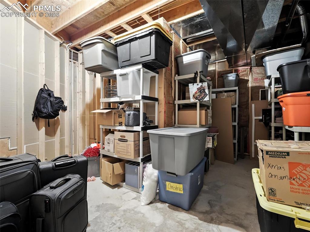 Image 45 of 50: Storage