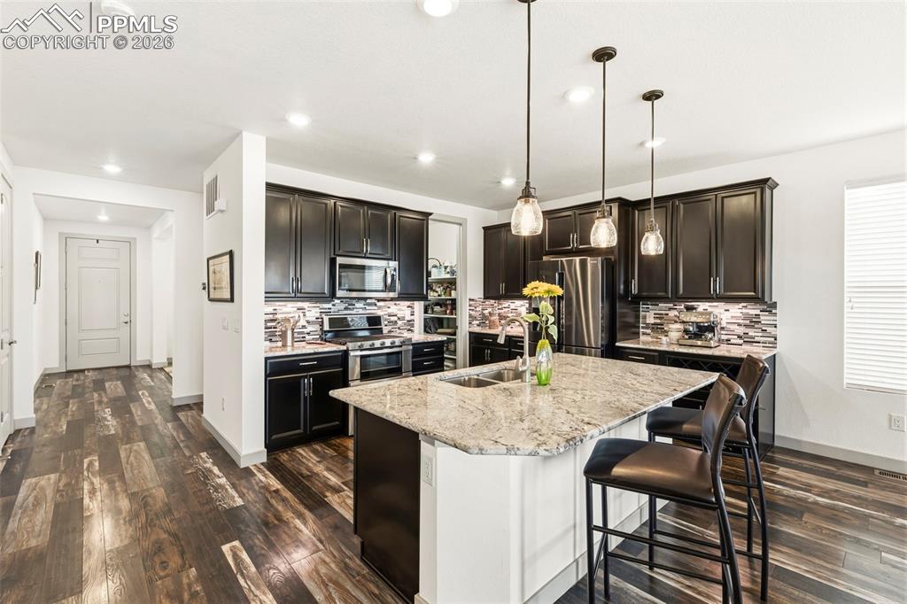 Image 13 of 42: Kitchen