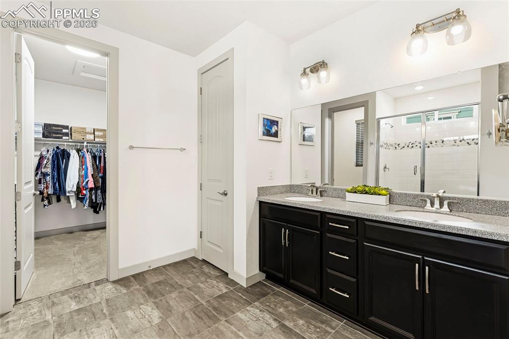 Image 21 of 42: Master Bathroom