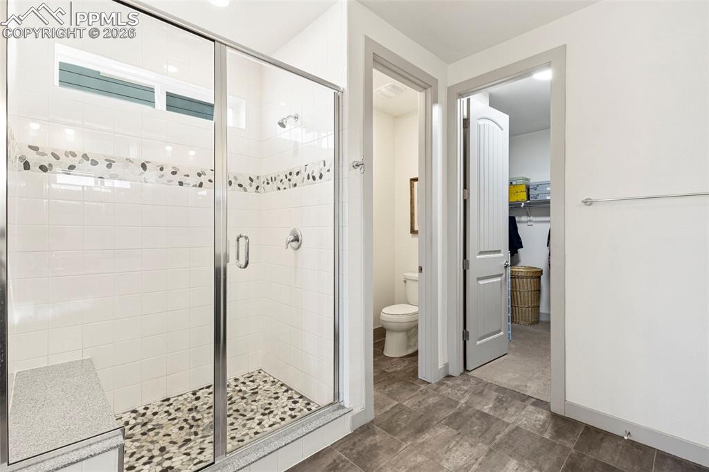 Image 22 of 42: Master Bathroom