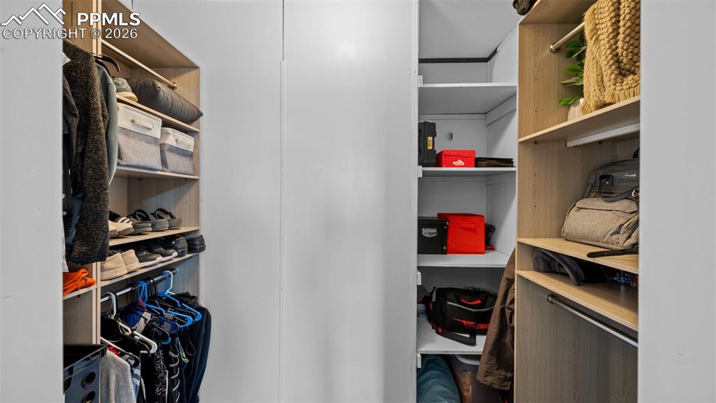 Image 16 of 43: Closet