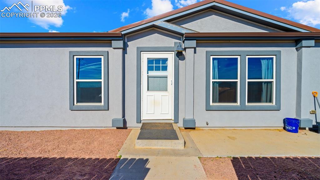 Image 35 of 43: Entry