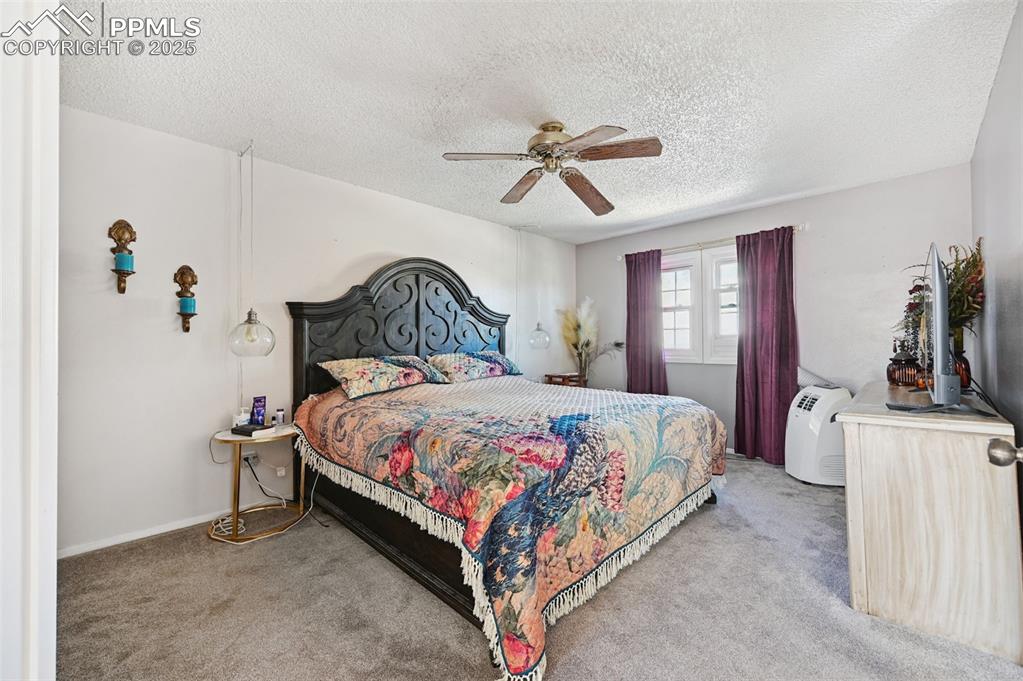 Image 13 of 18: Master Bedroom