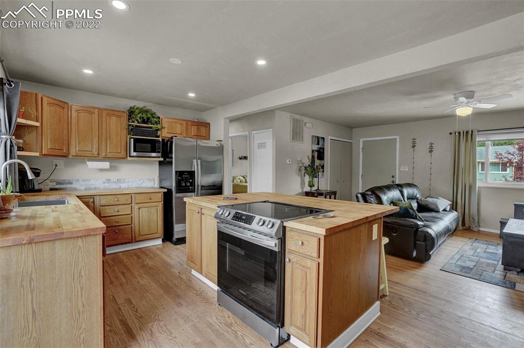 Listing 7874228, Image 10 of 27