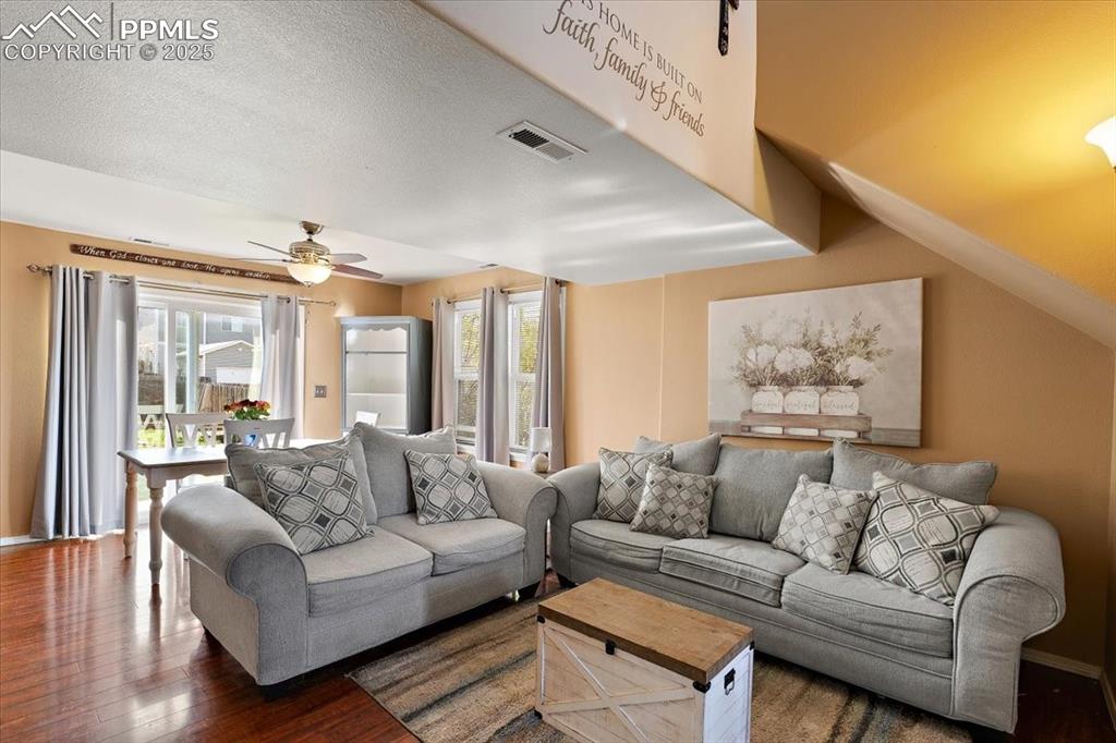 Image 2 of 28: Living Room