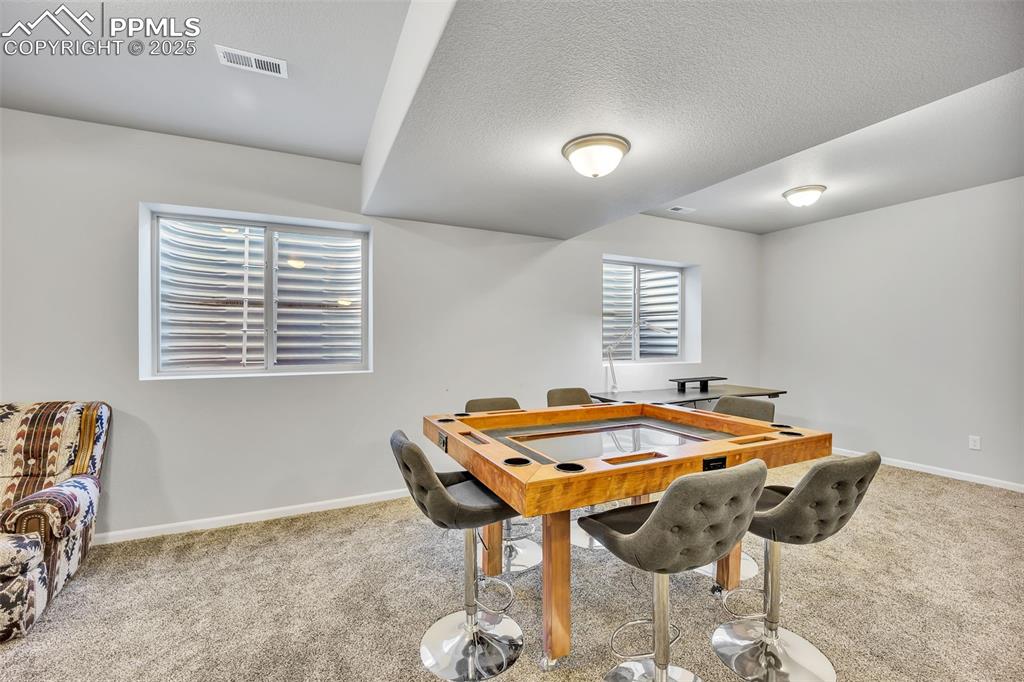 Image 31 of 45: Spacious family/gaming room