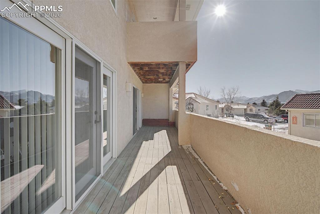 Image 35 of 36: Balcony