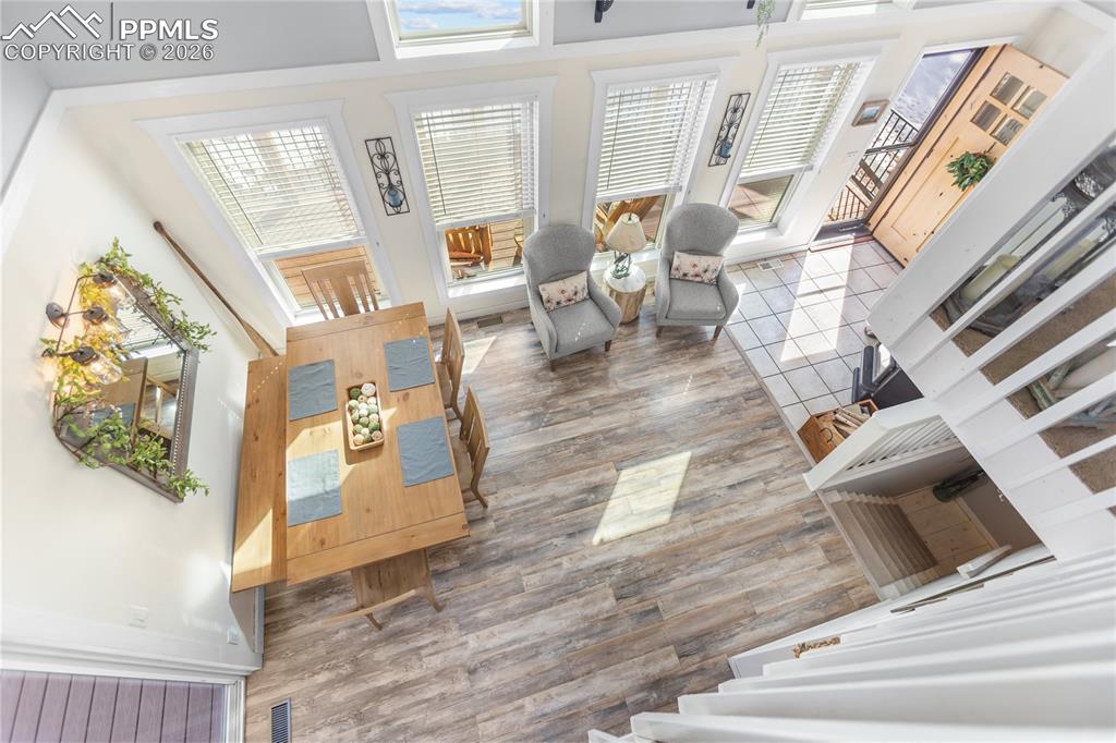 Image 8 of 29: Main level living