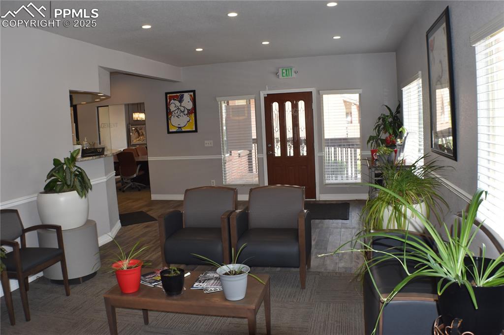 Image 6 of 10: Front Door and Lobby