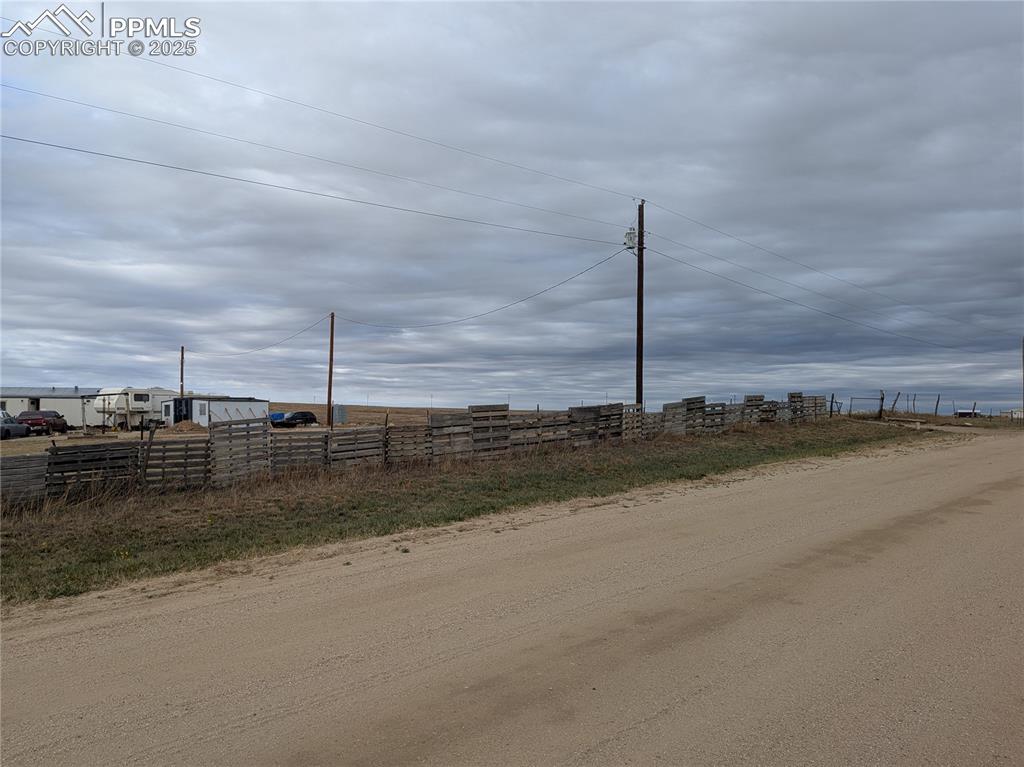 Image 4 of 5: Community