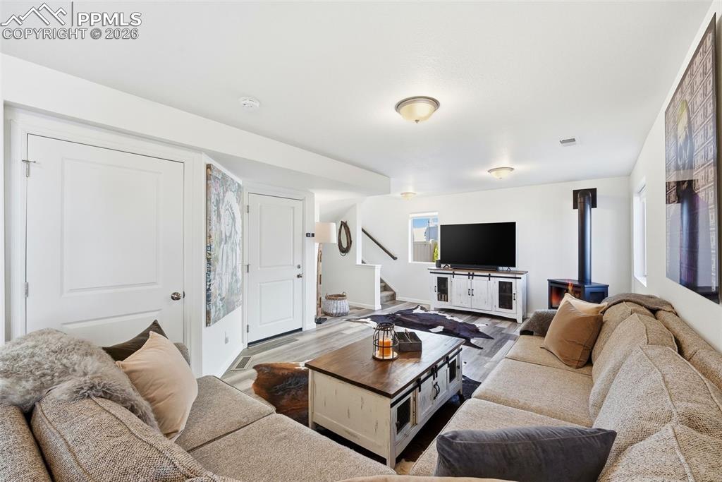 Image 14 of 48: Living Room