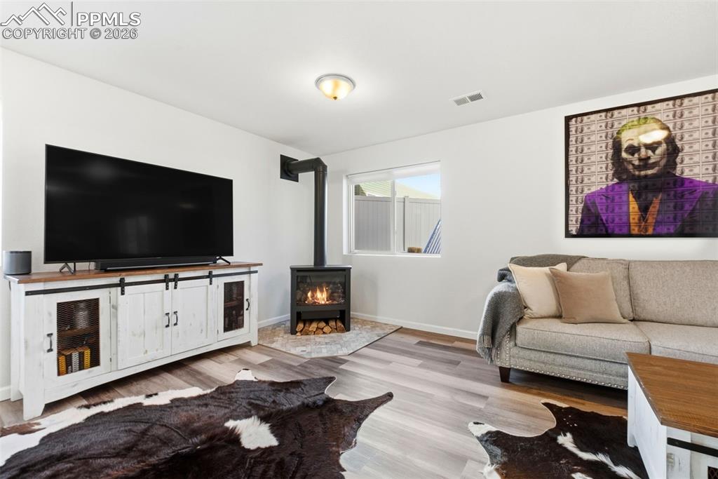 Image 16 of 48: Living Room