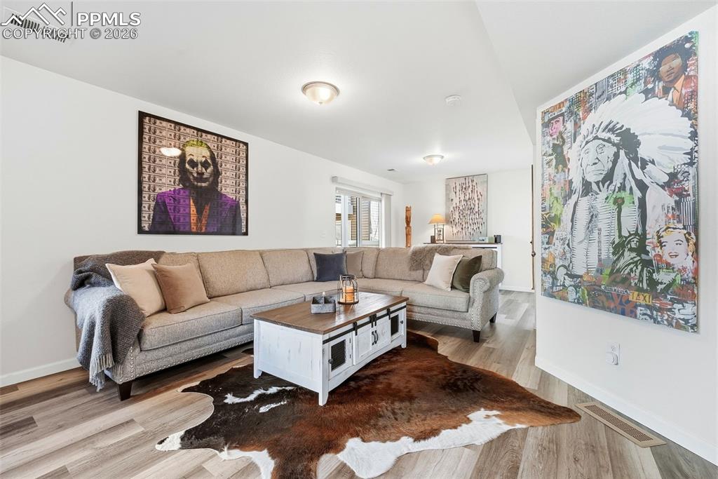 Image 18 of 48: Living Room