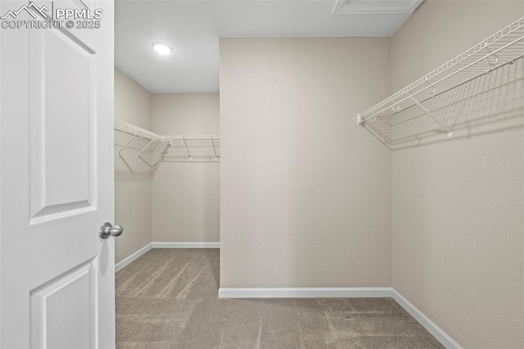 Image 29 of 47: Closet