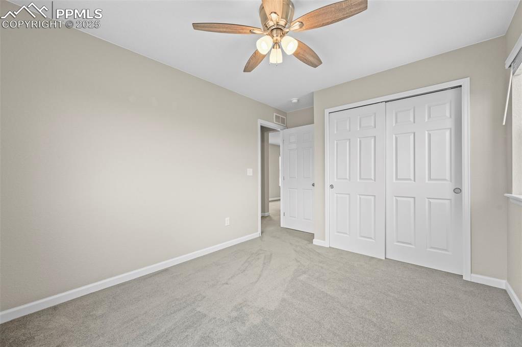 Image 33 of 47: Bedroom