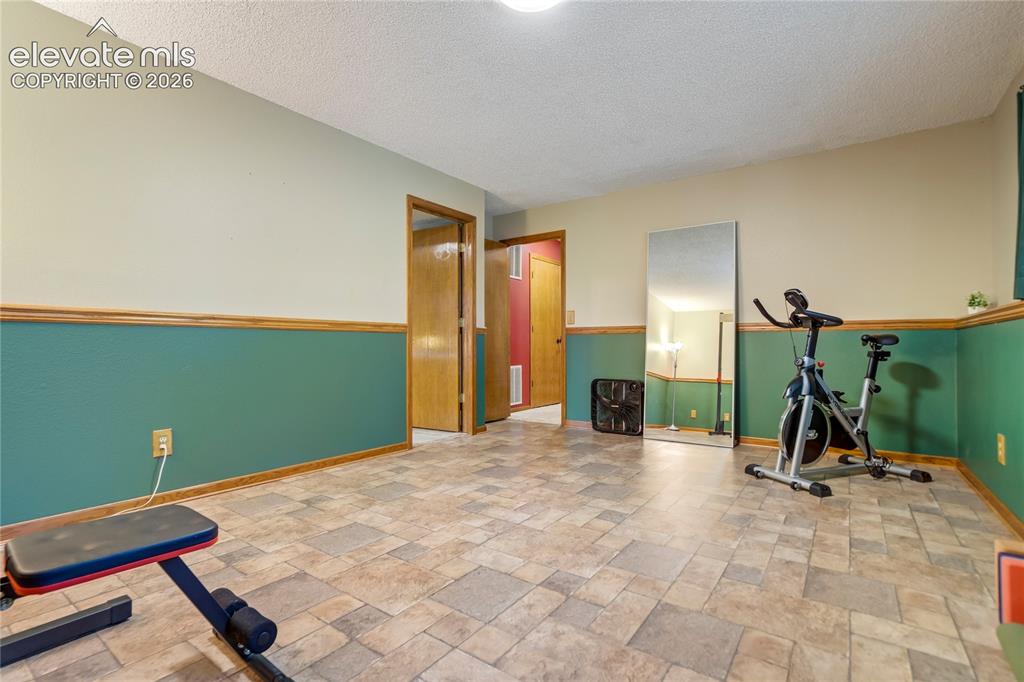Image 41 of 50: Exercise Room