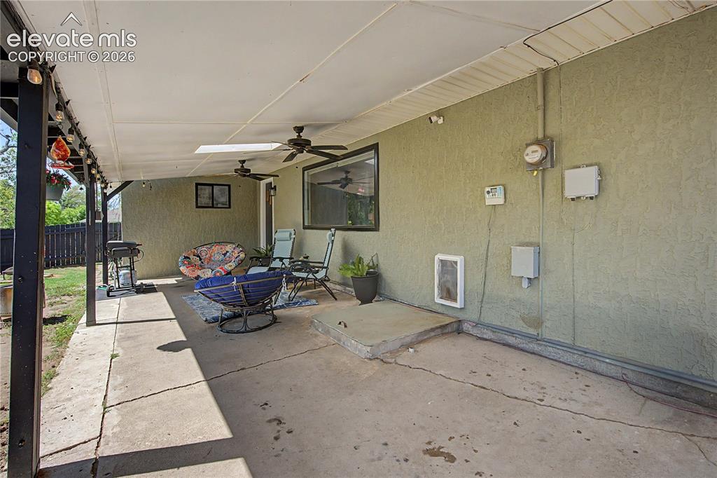 Image 15 of 42: Patio