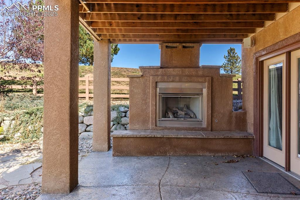 Image 37 of 46: Patio