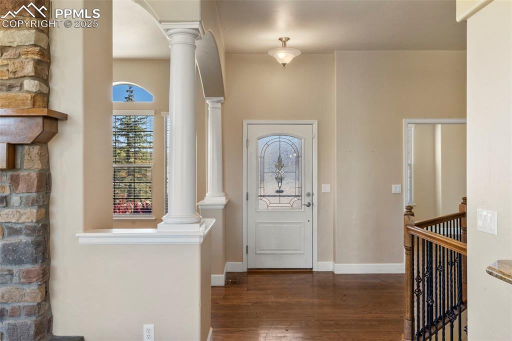 Image 4 of 46: Entry