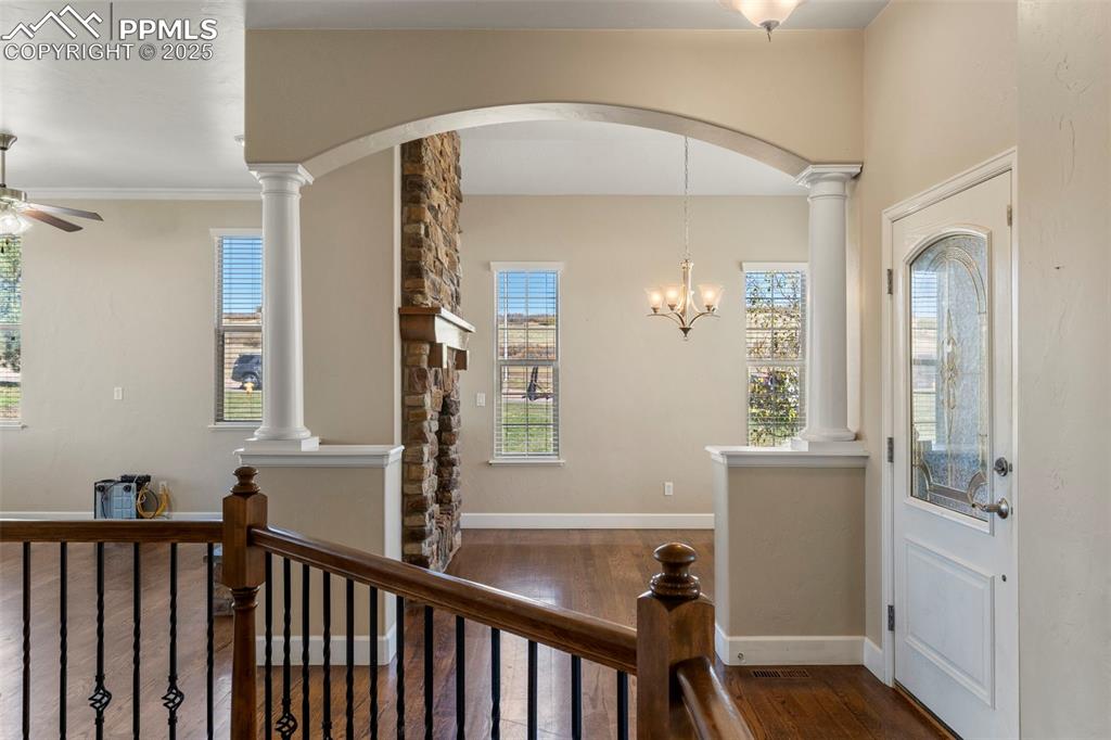 Image 5 of 46: Entry