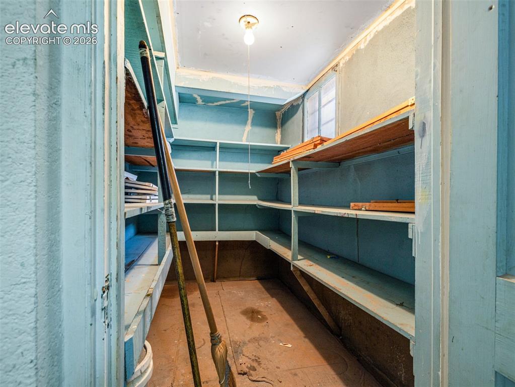 Image 34 of 49: Storage