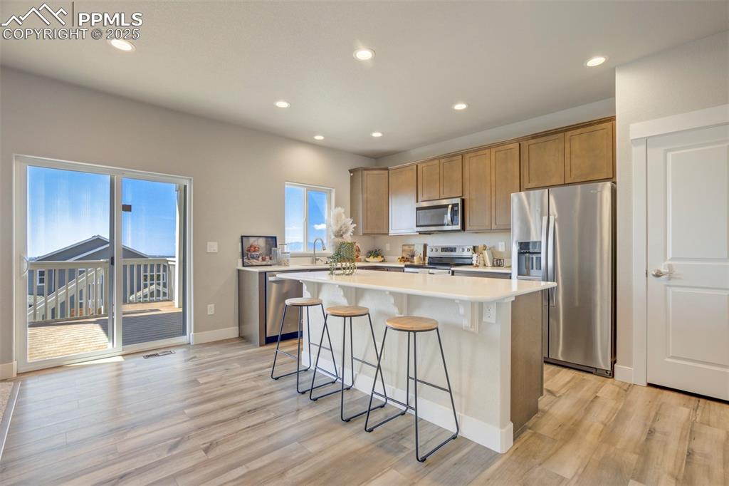 Image 13 of 48: Kitchen
