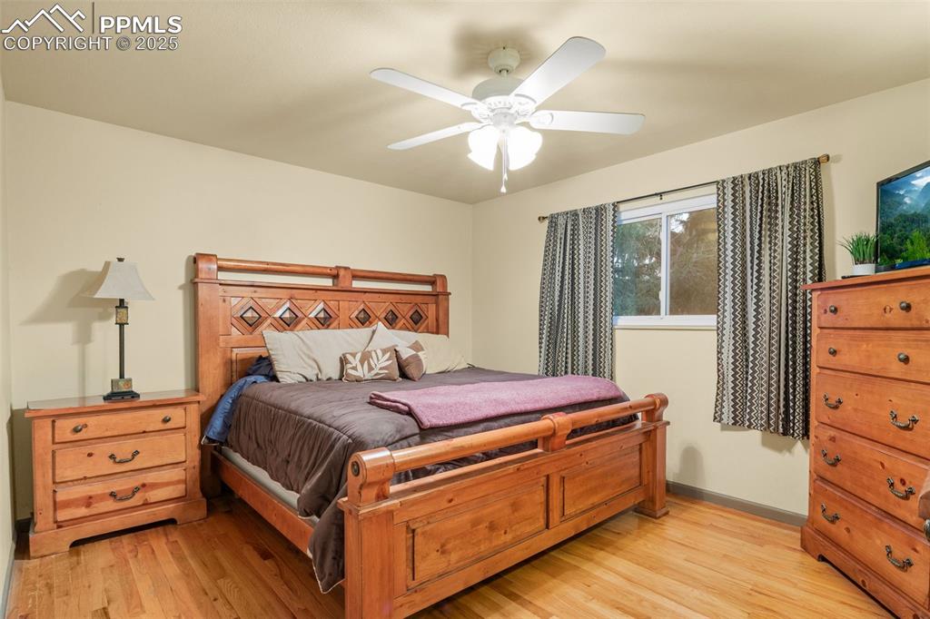 Image 13 of 28: Bdrm #2