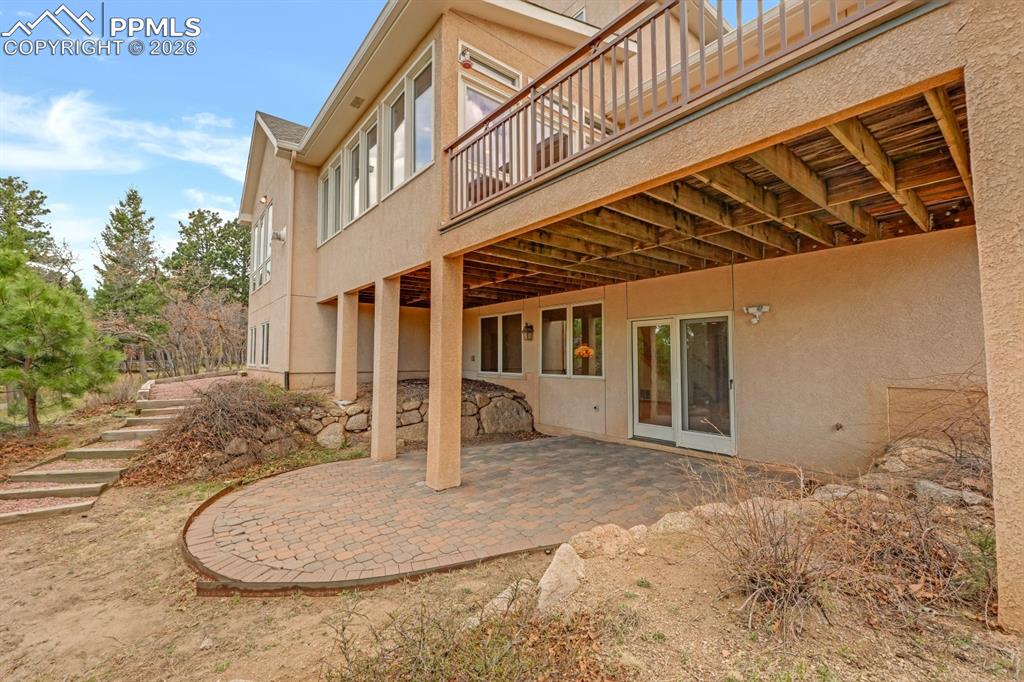 Image 40 of 48: Patio area