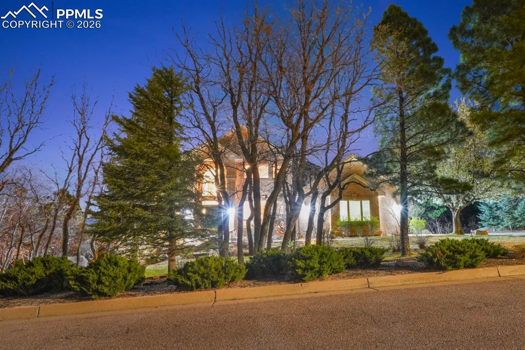 Image 6 of 48: Nestled in Boulders Broadmoor