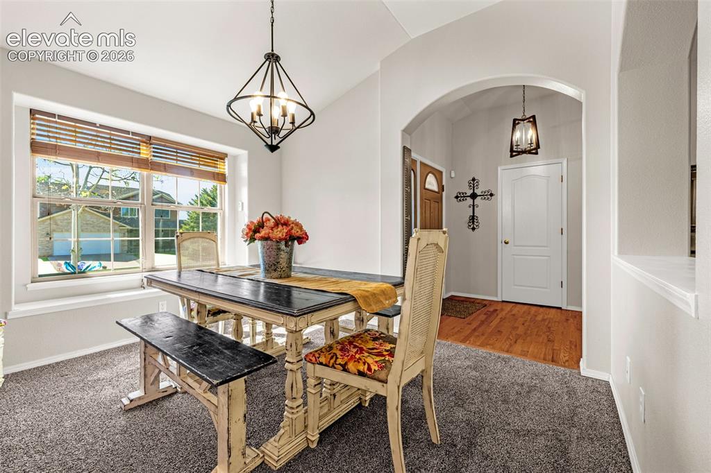 Image 5 of 47: Dining Area